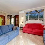 Apartment Square